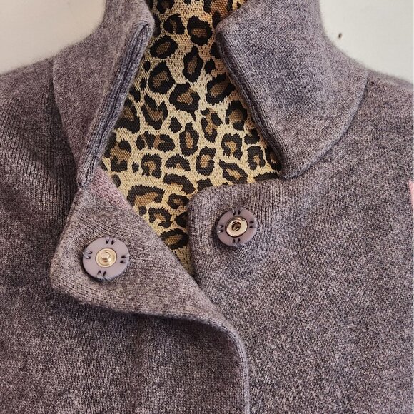 Pink and Grey warm cape with arm holes - Picture 2 of 4